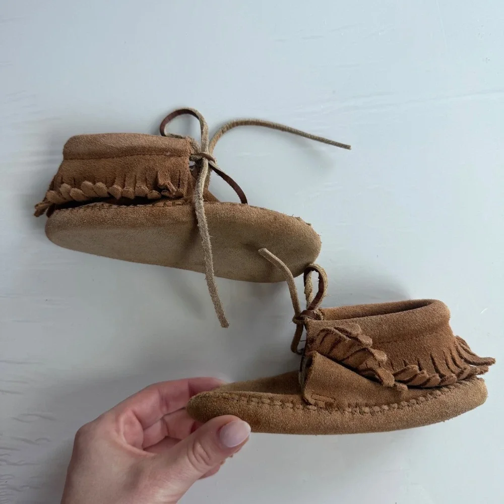 Minnetonka kids genuine